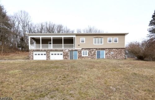 69 Unionville Rd, Wantage, NJ 07461-3722