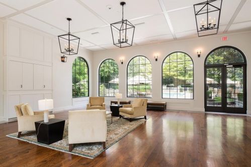 3535 Gillespie St, Dallas TX  75219-4884 exterior