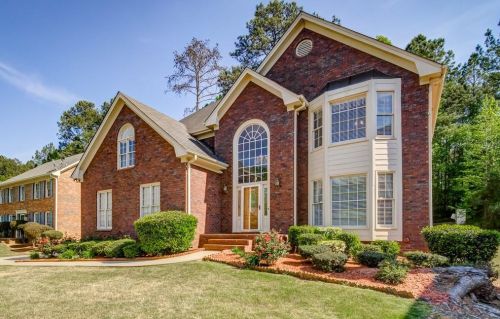 6375 Southland Forest Dr, Stone Mountain, GA 30087-4943