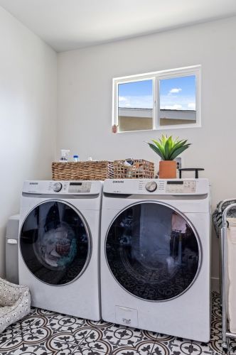 3509 Las Vegas Dr, Oceanside CA  92054-3813 exterior