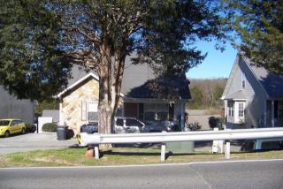 1114 Ernest Mcmahan Rd, Pigeon Forge, TN 37862-6009