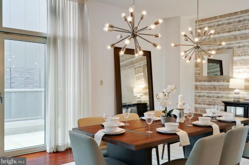 23 23rd St, Philadelphia PA  19103-3040 exterior