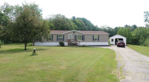 36 Clary Rd, Somerville, ME 04348-4056