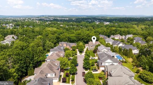 18898 Shropshire Ct, Leesburg, VA 20176-8493
