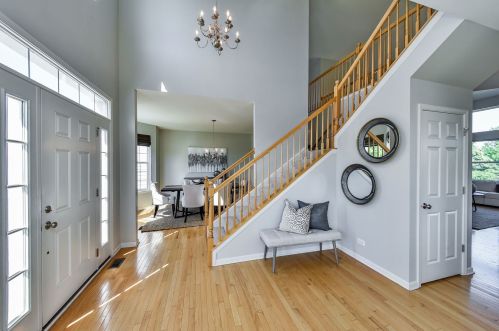 602 Mansfield Way, Oswego, IL 60543-4300