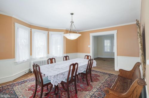 409 Warwick Rd, Tavistock NJ 08033-3829 exterior