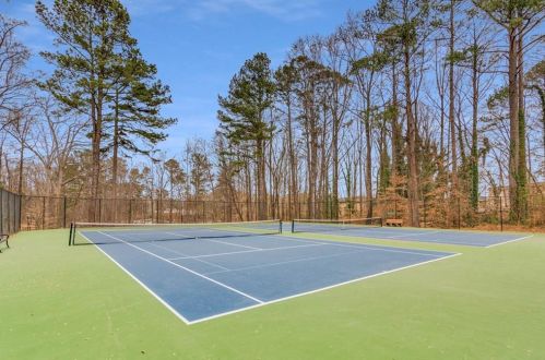2158 Havenwood Trl, Atlanta GA  30319-4018 exterior