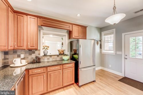 2009 Grace Church Rd, Silver Spring MD 20910-2116 exterior