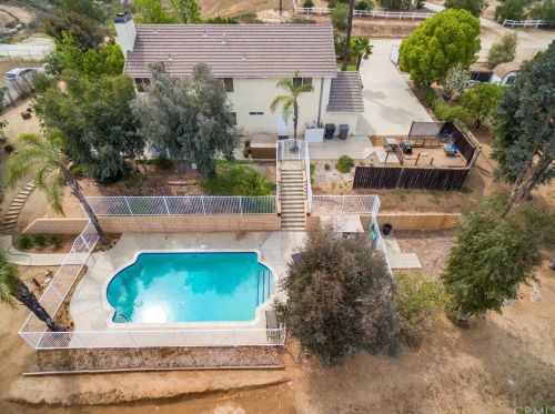 17216 Gamble Ave, Riverside CA  92504-9149 exterior