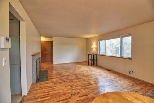 4424 140th St, Seattle, WA 98168-4159