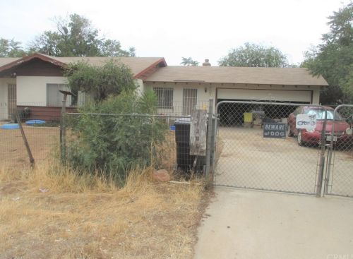 21385 Ellis Ave, Perris, CA 92570-8472