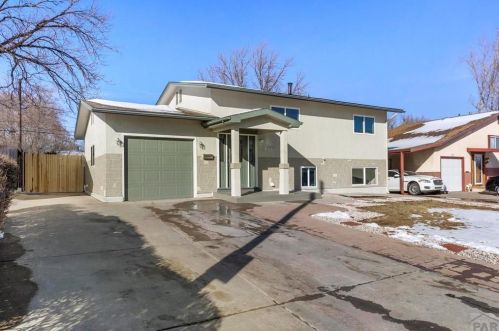 3717 Canterbury Ln, Pueblo, CO 81005-3341