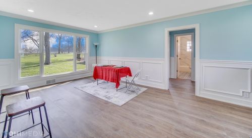 135 73rd Ave, Gary IN  46410-3657 exterior