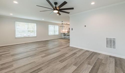 1403 Jonesboro Rd, Atlanta GA  30315-4018 exterior