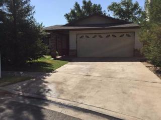 137 Muncie Ave, Fresno, CA 93711-6007