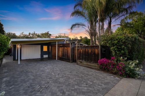 334 Tennessee Ln, Palo Alto, CA 94306-4147