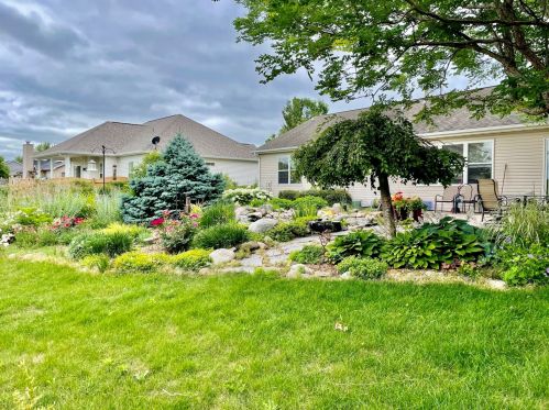 1172 Arneita St, Sycamore IL  60178-1125 exterior