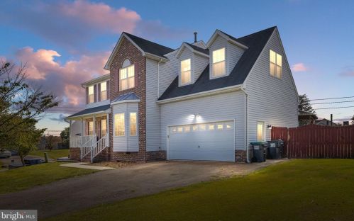 12002 Ashleigh Park Blvd, Fredericksburg, VA 22407-7352