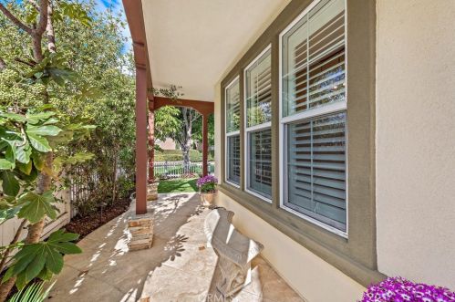 1 Surrey Farm Way, San Juan Capistrano, CA 92694-1000