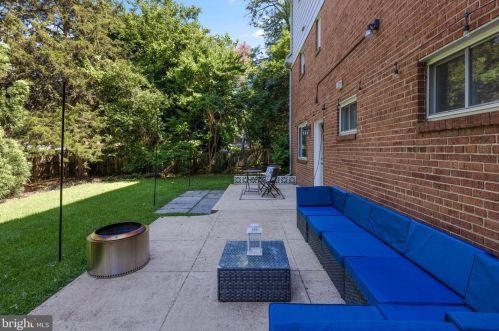 9308 2 Ave, Silver Spring MD 20910-2151 exterior