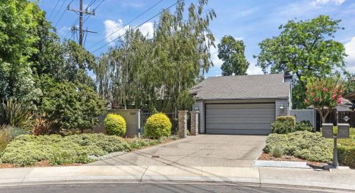 3331 Meade Dr, Stockton, CA 95219-3903