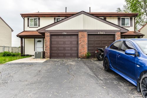1761 Fulton Ln, Hanover Park, IL 60133-5911