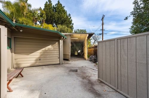 740 West St, Anaheim CA  92801-4708 exterior