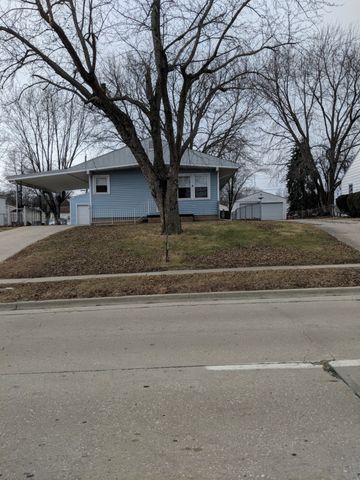 1013 Bruns Ln, Springfield, IL 62702-2215