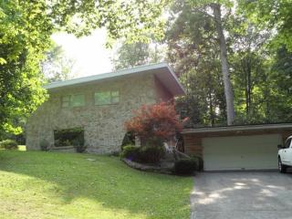 9760 Haskett Ln, Dayton, OH 45424-1616