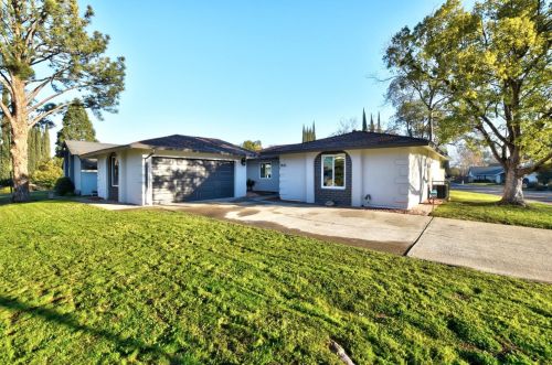 5820 Yeoman Way, Citrus Heights, CA 95610-6742