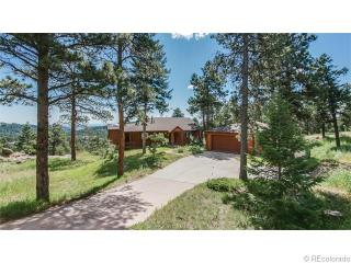 5870 Sandrock Dr, Lakewood, CO 80439