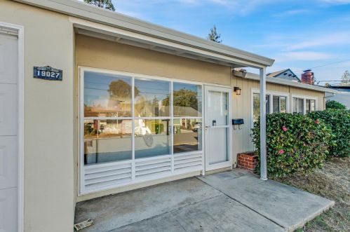 19027 Mayberry Dr, Hayward, CA 94546-3050