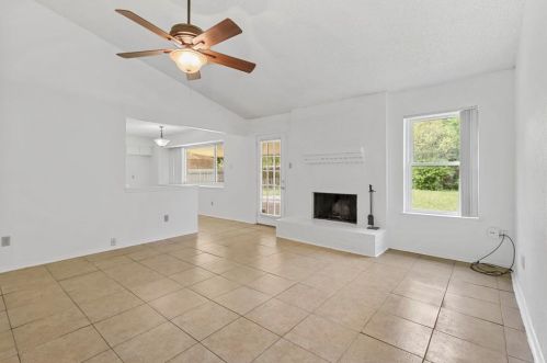 412 Suttonwood Dr, Fort Worth TX  76108-3844 exterior