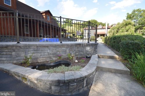 701 Rutt Rd, Bangor PA 18013-9602 exterior