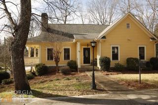 279 Mountain View Dr, Marietta, GA 30064-2269