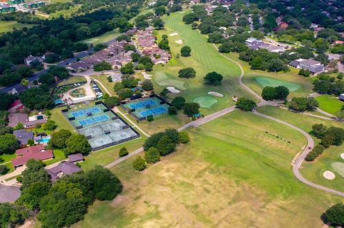 2207 Baltusrol Dr, Austin TX  78747-1202 exterior