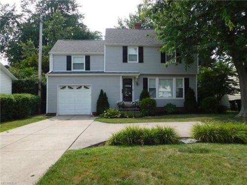 1404 Brainard Rd, Cleveland OH  44124-1459 exterior
