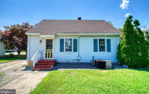 105 Hayward Ave, Fruitland MD  21826-1730 exterior