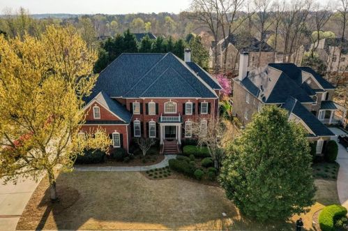 1710 Briergate Dr, Duluth GA  30097-4300 exterior