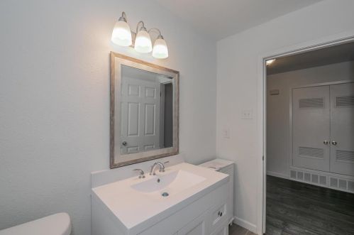 2250 Capri Dr, Fort Worth TX  76114-1949 exterior