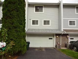 789 Highview Ct, Antioch, IL 60002-1134