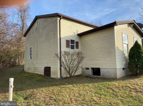 840 John Brown Farm Rd, Harpers Ferry, WV 25425-5729