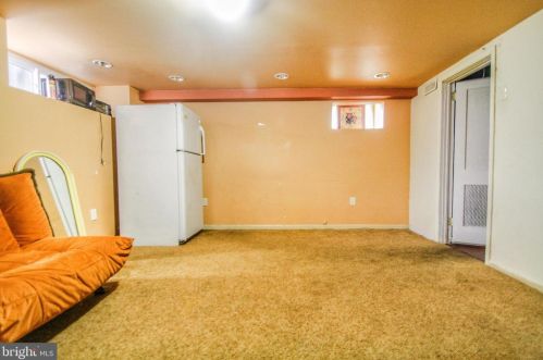 124 Fariston Dr, Philadelphia PA 19120-1007 exterior