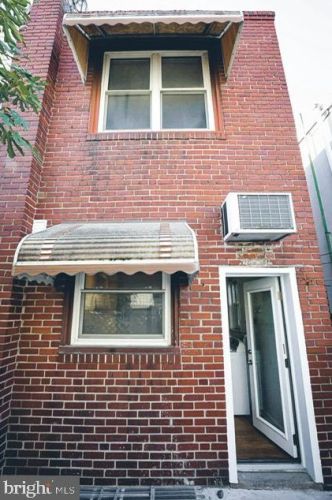 2427 16th St, Philadelphia PA  19132-4439 exterior