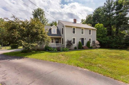 5 Adams Ct, Somersworth, NH 03878-1114