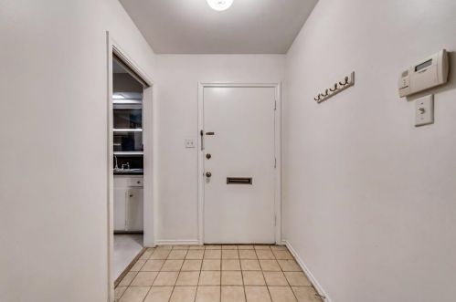 6912 Clemson Dr, Dallas TX  75214-1713 exterior