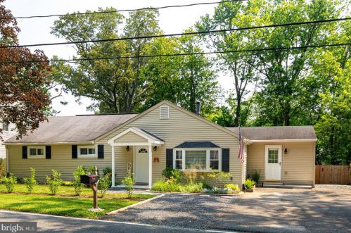 207 Light Street Ave, Riviera Beach, MD 21122-4365