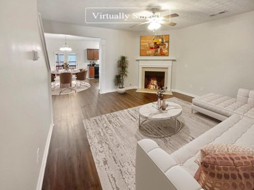 1244 Adcox Sq, Stone Mountain, GA 30088-4546