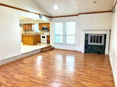 6704 Spoonwood Ln, Fort Worth TX  76137-1731 exterior
