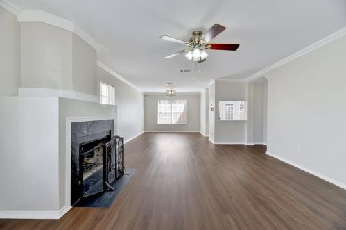 11321 Blairview Ln, Austin TX  78748-3964 exterior